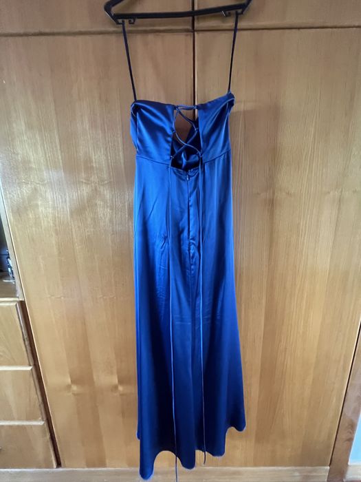 vestido azul de cerimónia