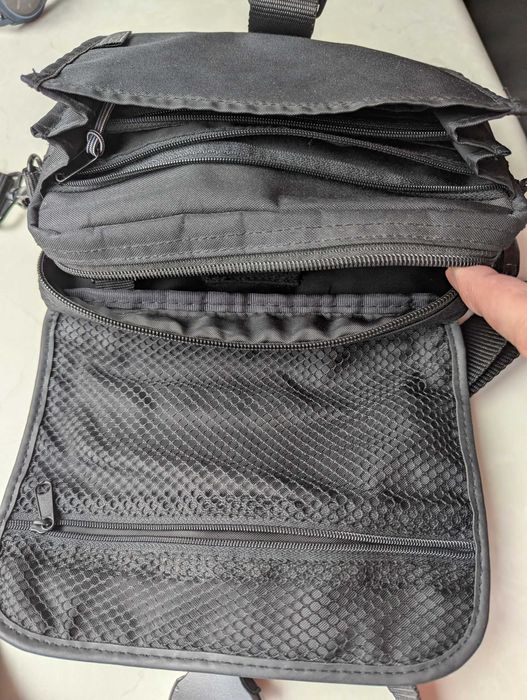 Сумка спортивна кросбоді