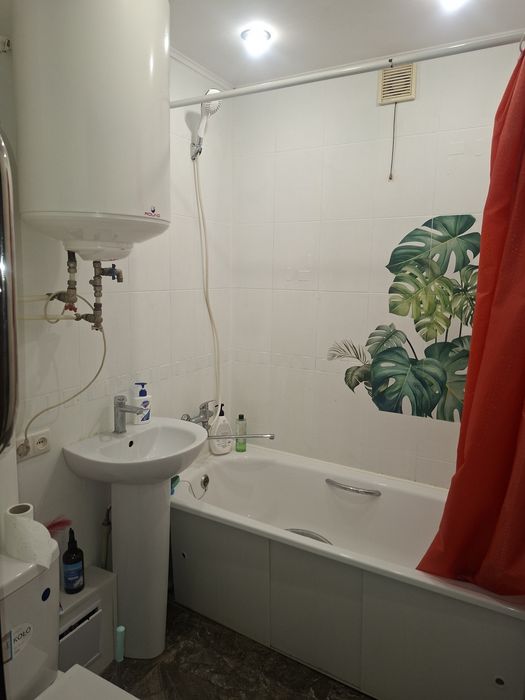 Сутки почасово 600 центр города Олимп Ашан Тысячка АТБ Метро