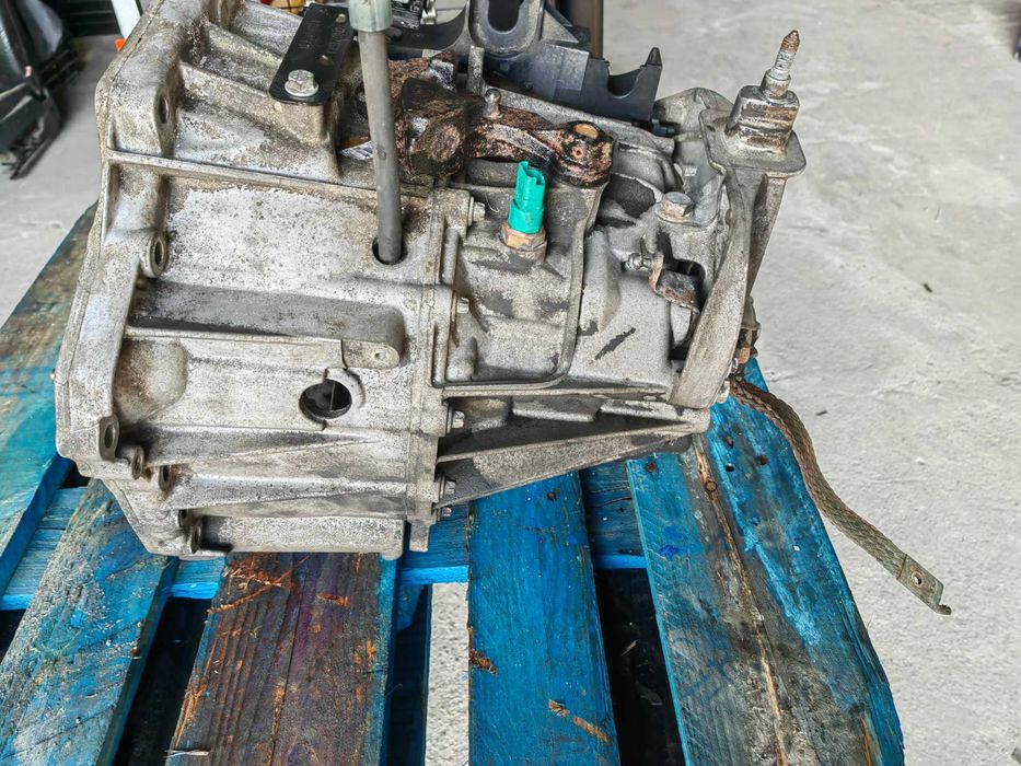 Caixa de velocidades RENAULT Trafic/Opel Vivaro/fiat Talento CEPF6 R9M
