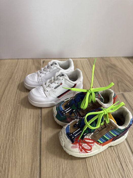 Adidas кросівки в стані нових