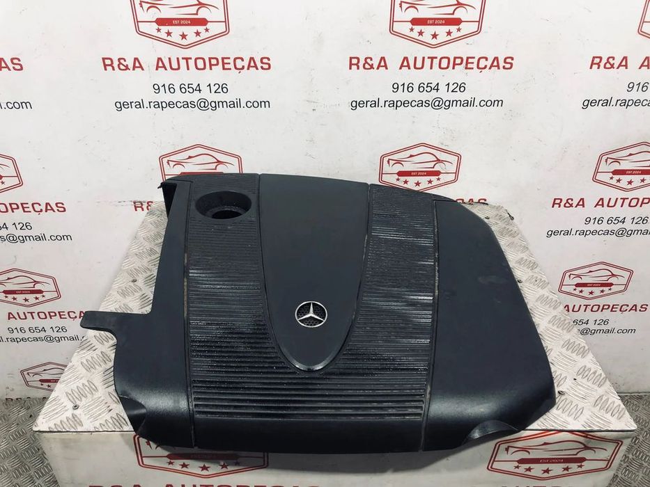 Tampa de Motor Mercedes Class A W203 W2096460102367 AO460102367B