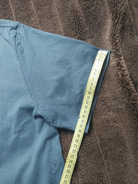 футболка фірми The North Face оригінал 

Размер:  L

Заміри детальні: