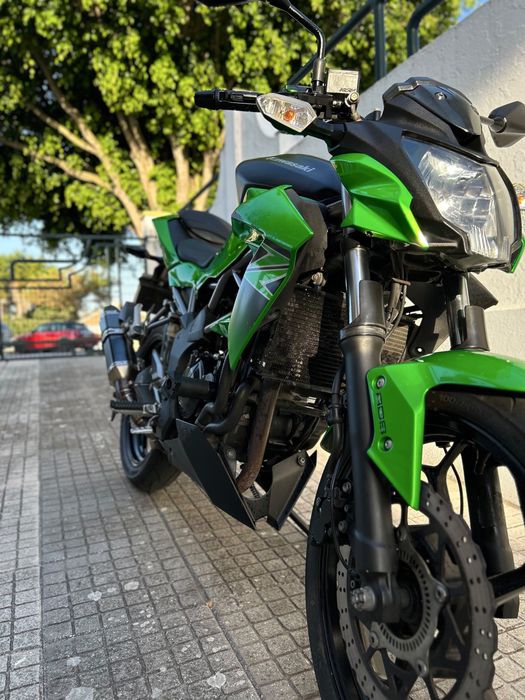 Kawasaki Z250 SL ABS