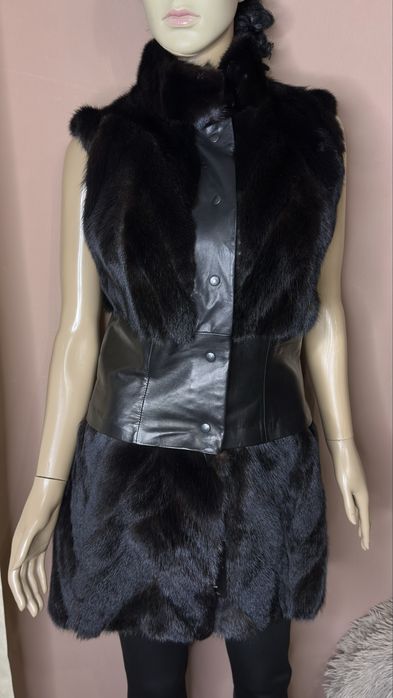 Норкова безрукавка жилетка шуба Saga furs