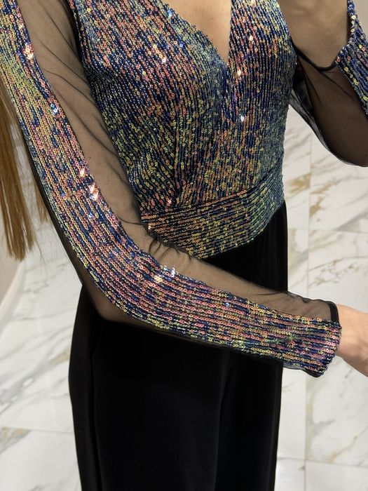 Комбінезон розшитий паєтками