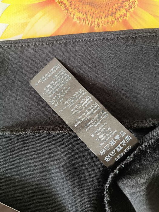 р 32 / 66-68 чорні короткі штани капрі бриджі великі батал avenue