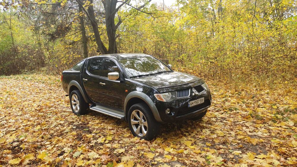 Mitsubishi L200.