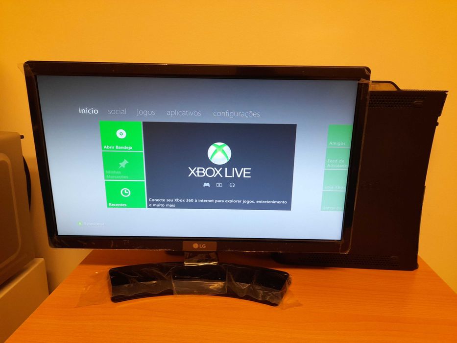 Conjunto de acessórios XBOX360 mais consola desbloqueada para peças