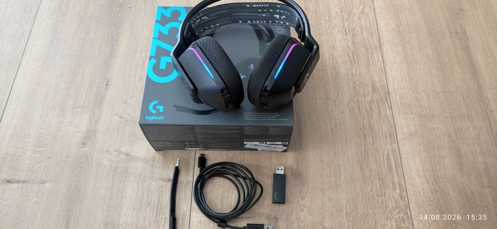 Słuchawki Logitech G733