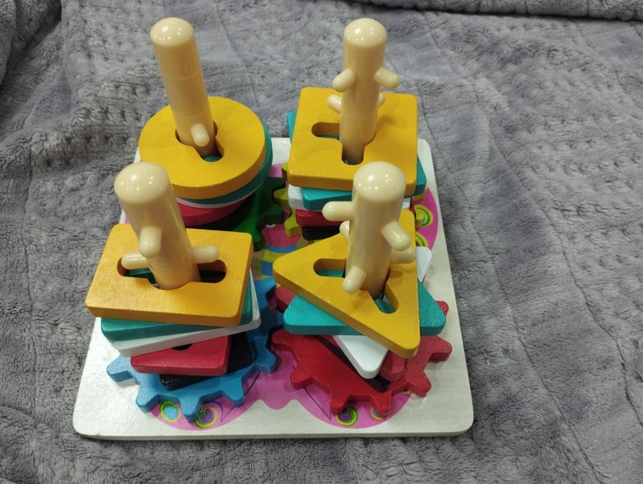 Дитяча розвиваюча гра нова