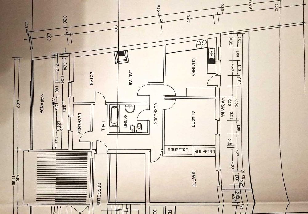 T2 com 114 m2 , 2º piso sem elevador