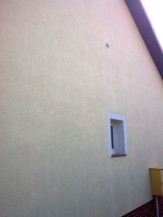 Mycie dachu elewacji kostki brukowej