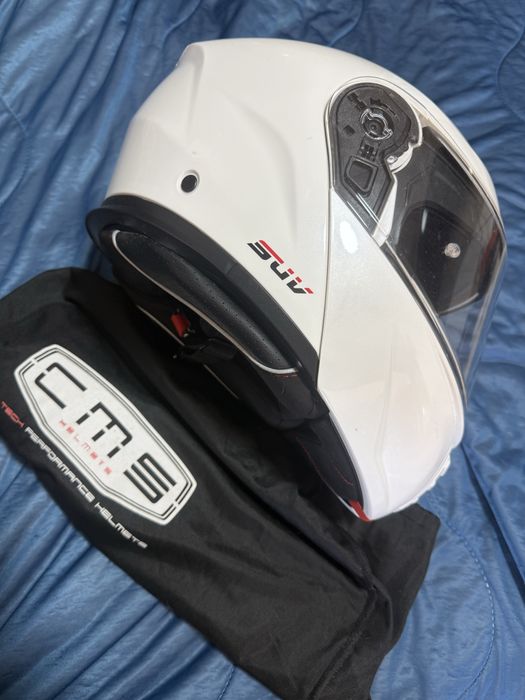 Capacete CMS branco com viseira + saco original (como novo)