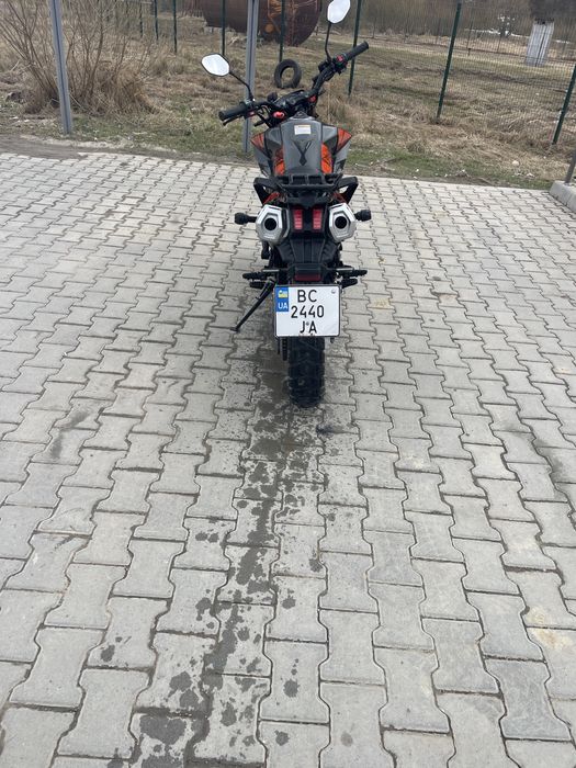 Продам мотоцик текен 250