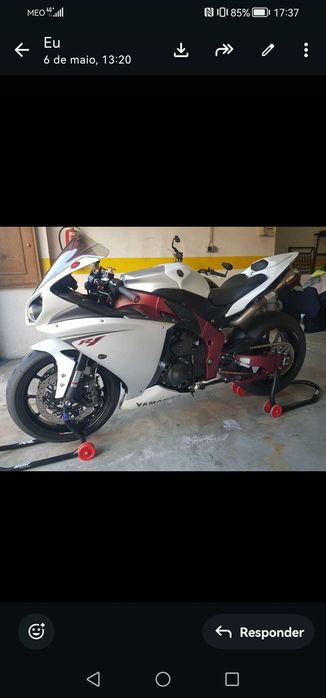 Yamaha r1 crossplane