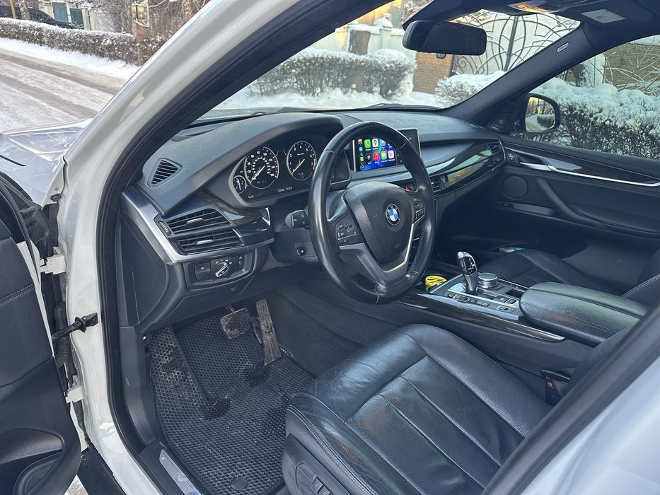 BMW X5 x Drive 40e 2017 року Plug-in Hybrid (PHEV)