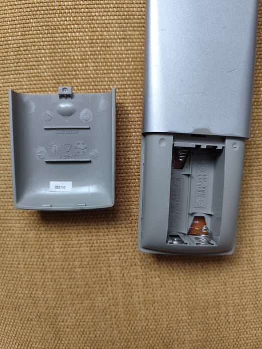 Pilot do THOMSON DPL660HT Amplituner