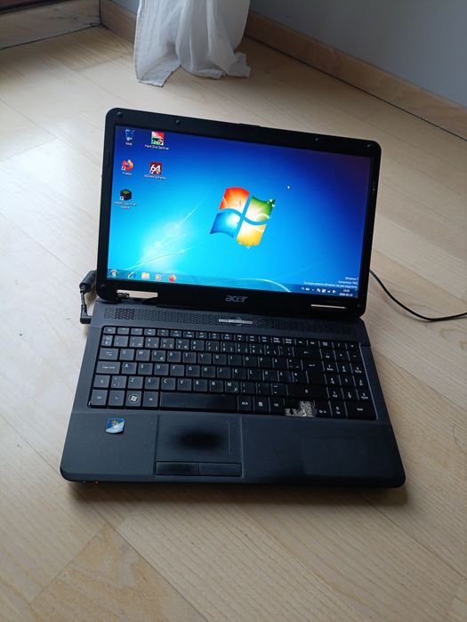 Laptop Acer Aspire 5734Z Series