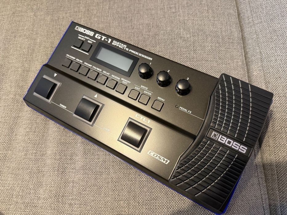 Multiefekt gitarowy Boss GT-1