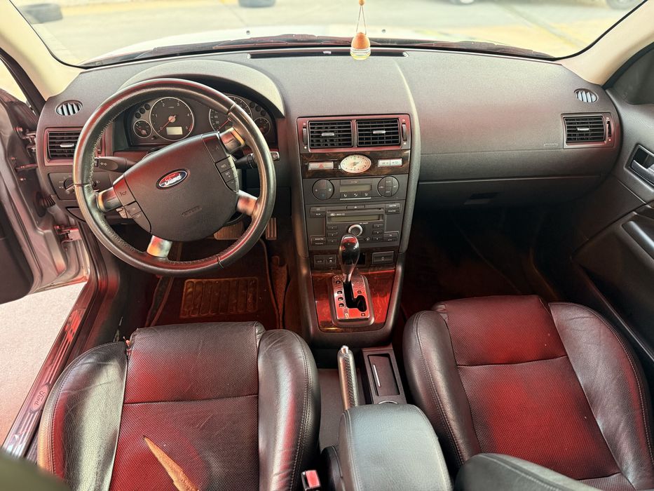 Ford Mondeo sw 2.0 tdci versao ghia executive ano2005/02