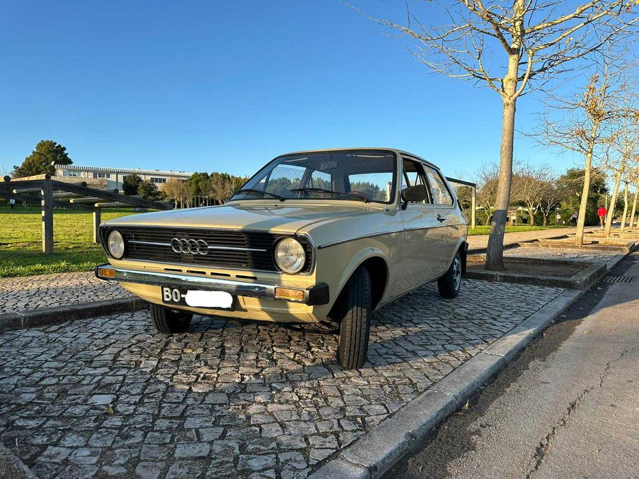 Audi 50 1.1 – 1975 | Restaurado |  peças incluídas