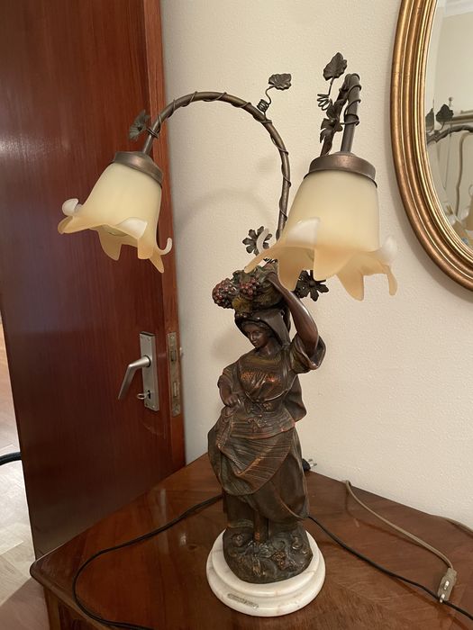 Candeeiro de mesa
