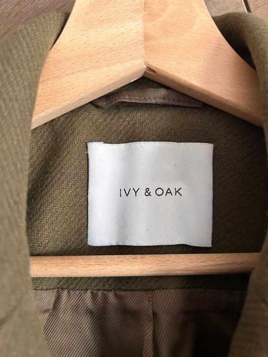 Płaszcz khaki // Ivy&Oak