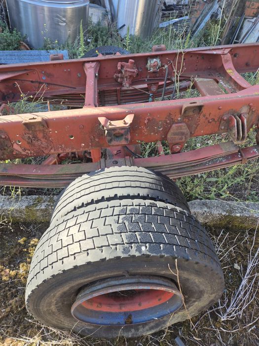 Eixo de camiao iveco ler o anúncio