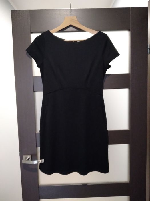 Mała czarna sukienka Orsay r. M