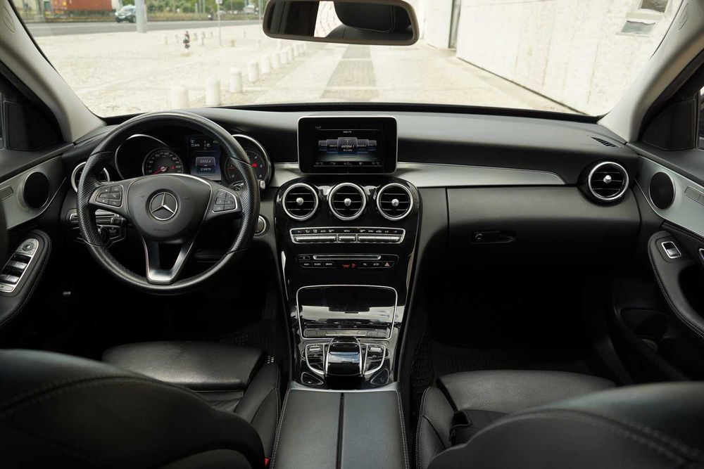 Mercedes-Benz C 300 Bluetec Hybrid