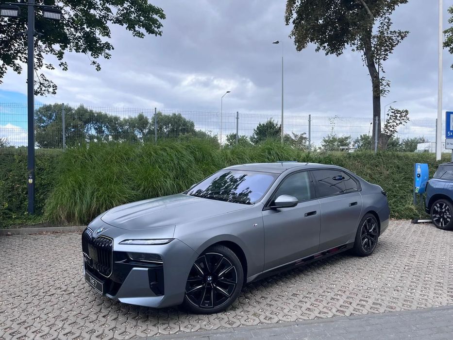 BMW Seria 7