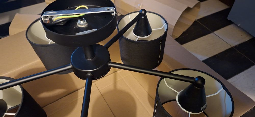 Lampa sufitowa 5x60W