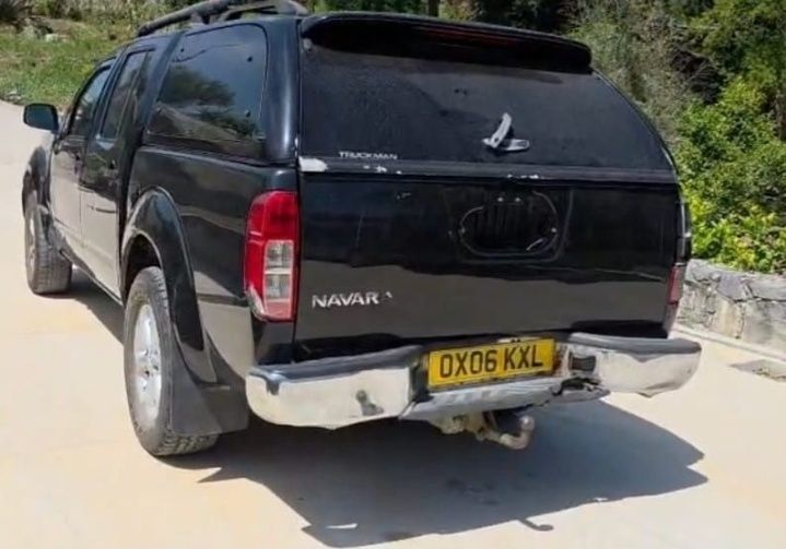 Nissan Navara ano 2006 D40 2.5 dci auto para peças todo o Material disponível envios em 24h