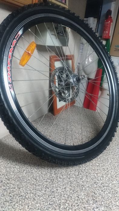 Rodas  A Jiafeng de carbono como nova com discos pneus  completas