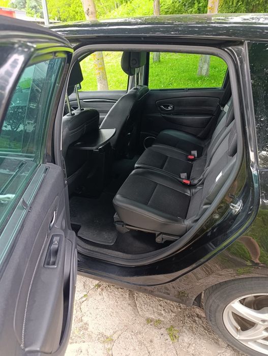 Renault grand scenic prywatne