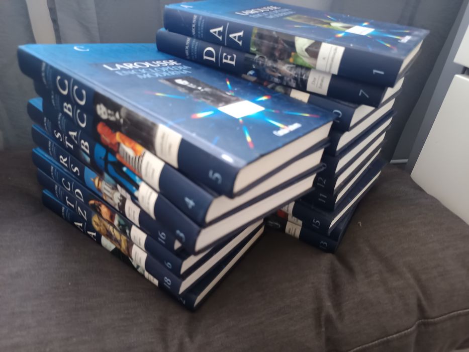 Enciclopédia Moderna Larousse