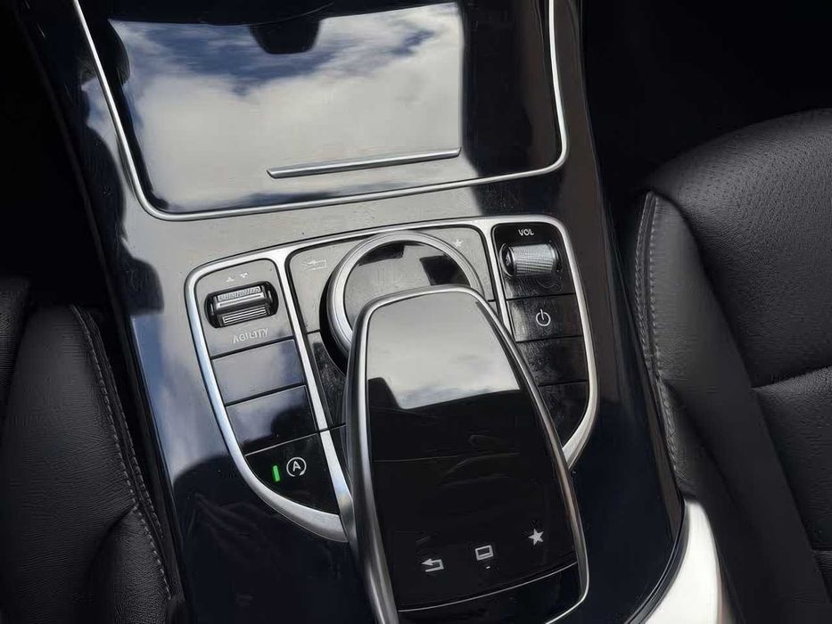 Mercedes-Benz C-Class C 300      2015