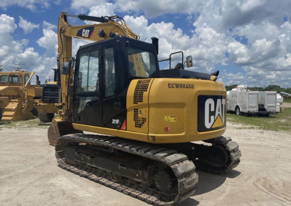 Retroescavadora usada