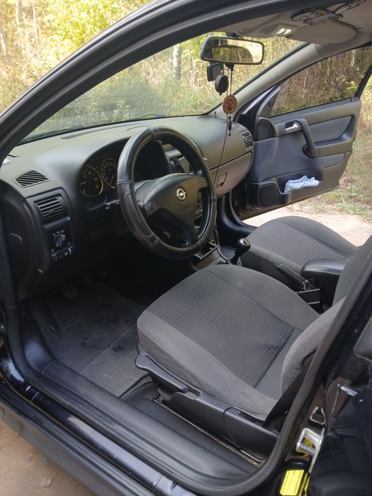 Продам автомобіль Opel Astra G