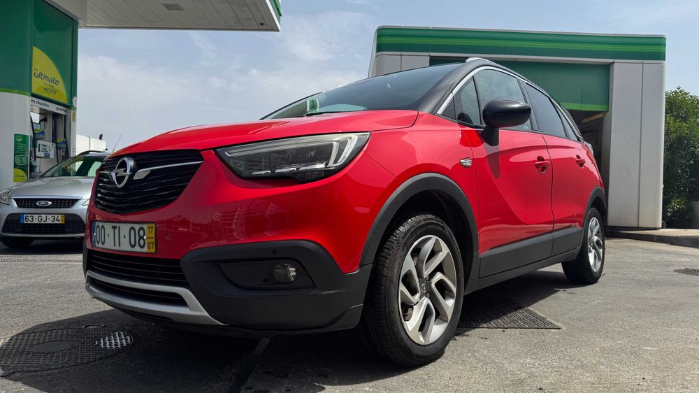 Opel Crossland X 1.2 T Ultimate Aut. | Teto Panorâmico