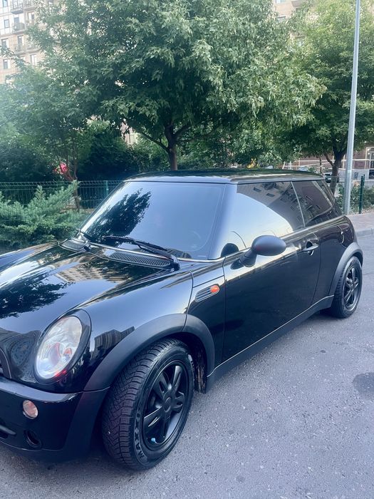 Mini cooper one