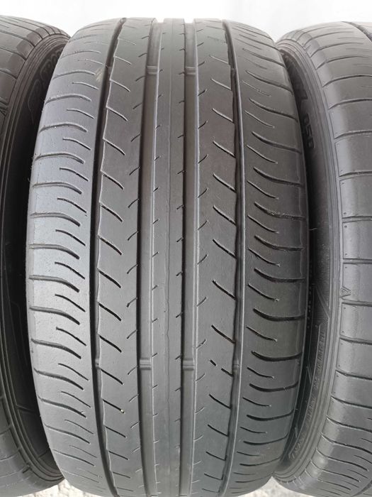 Літні шини 235/45 R18 Dunlop sp sport maxx 050