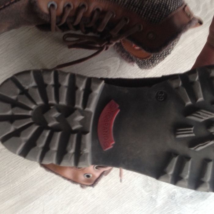 Botas botins da marca portuguesa Nobrand