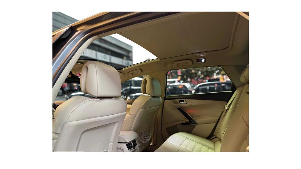 Peugeot 508 SW 1.6 HDi 112 cv Automática | Pele | Teto Panorâmico | Full Extras