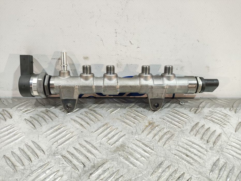 Régua de injeção Bosch BMW 1.5d B37D15A 0445213026 8511629