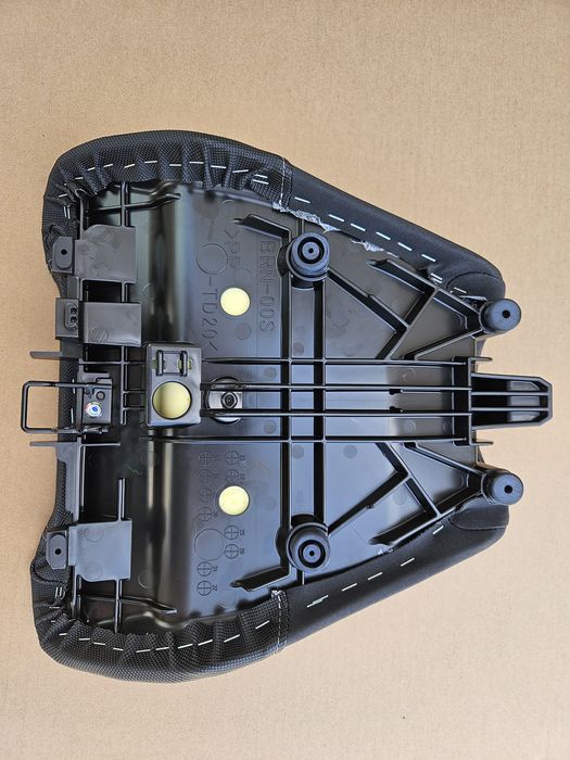 Banco confort original Yamaha Tracer 9 2025