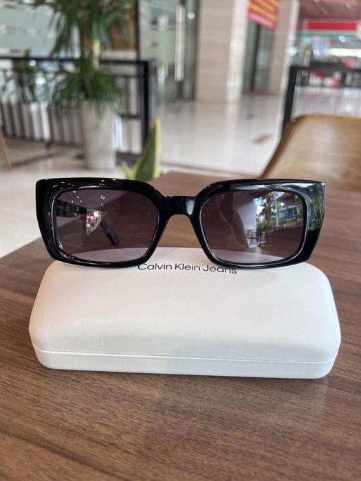 Окуляри calvin klein