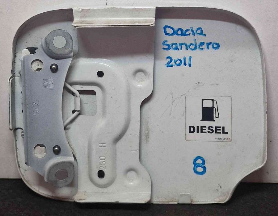 Tampa Depósito Combustível - DACIA SANDERO