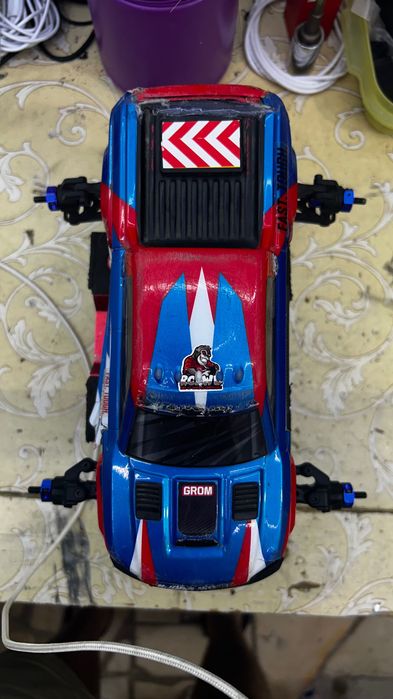 Arrma Granite Grom Brushless